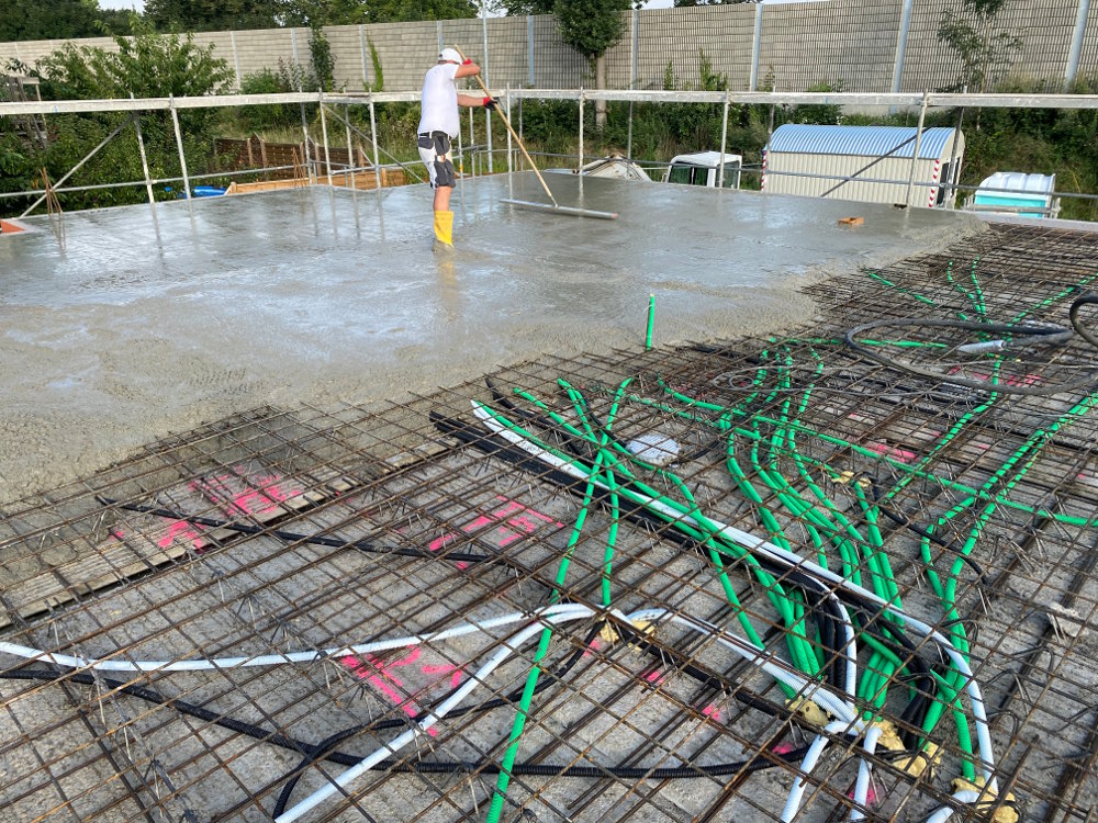 13.08.2021 - Betonage Decke EG